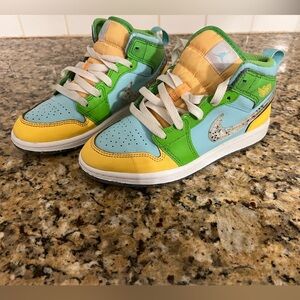 listing-status-banner